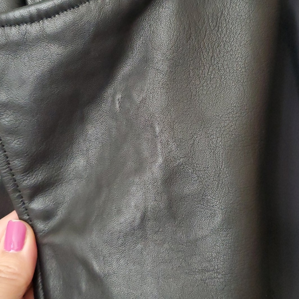 Leather jacket - Picture 5 of 11